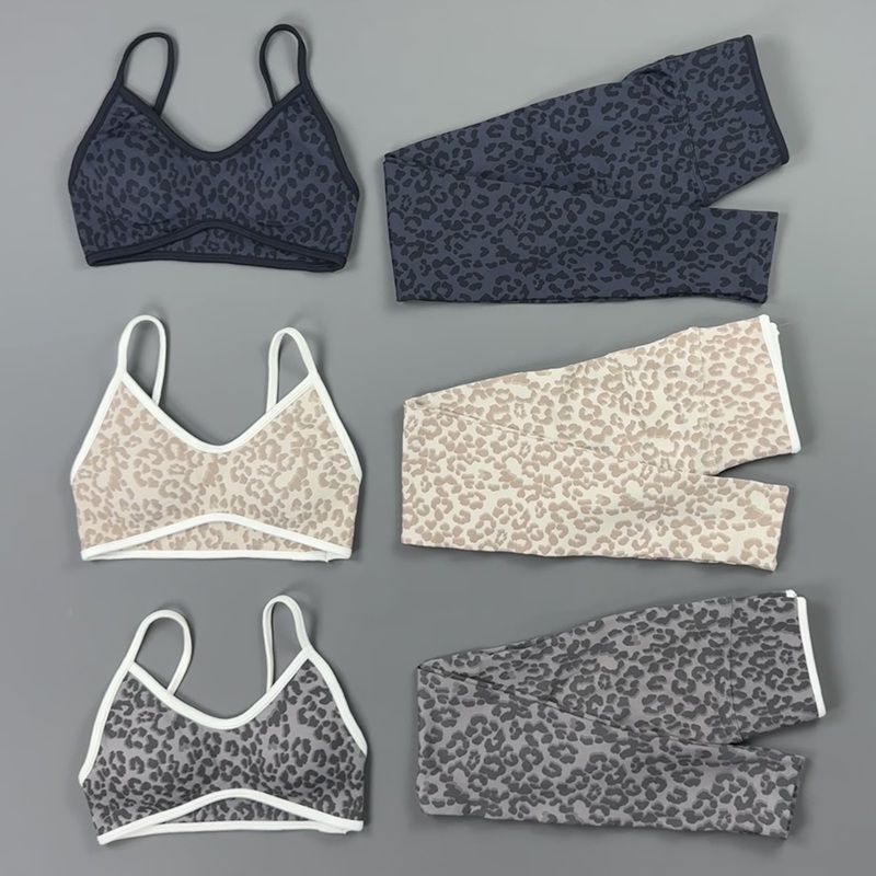 Pilates Yoga Legging - 2ピースヨガセット レディース レオパード柄 薄型ストラップスポーツブラ ハイウエストヒップアップレギンス シームレスジムピラティスワークアウトウェア