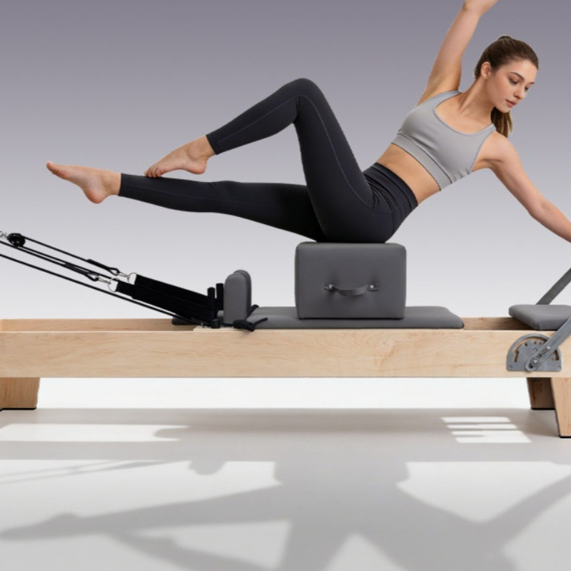 コアベッド、折りたたみ式ピラティスベッド、フィットネス機器、 - Pilates And Yoga Is Same のレビューと価格